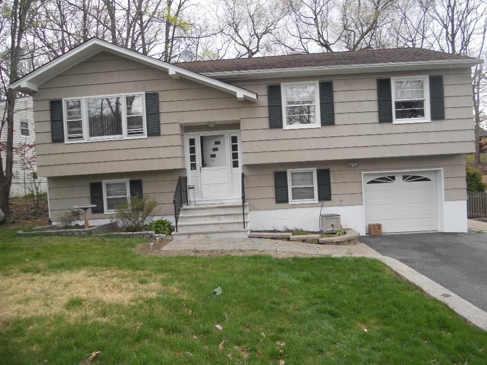 Residential Exterior Painting on North Rd in Chester, NJ Elkins Painting & Wallpapering